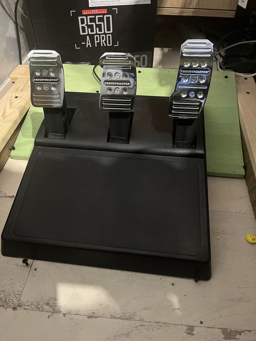 Thrustmaster T300 RS GT Ferarri Alcantara Edition