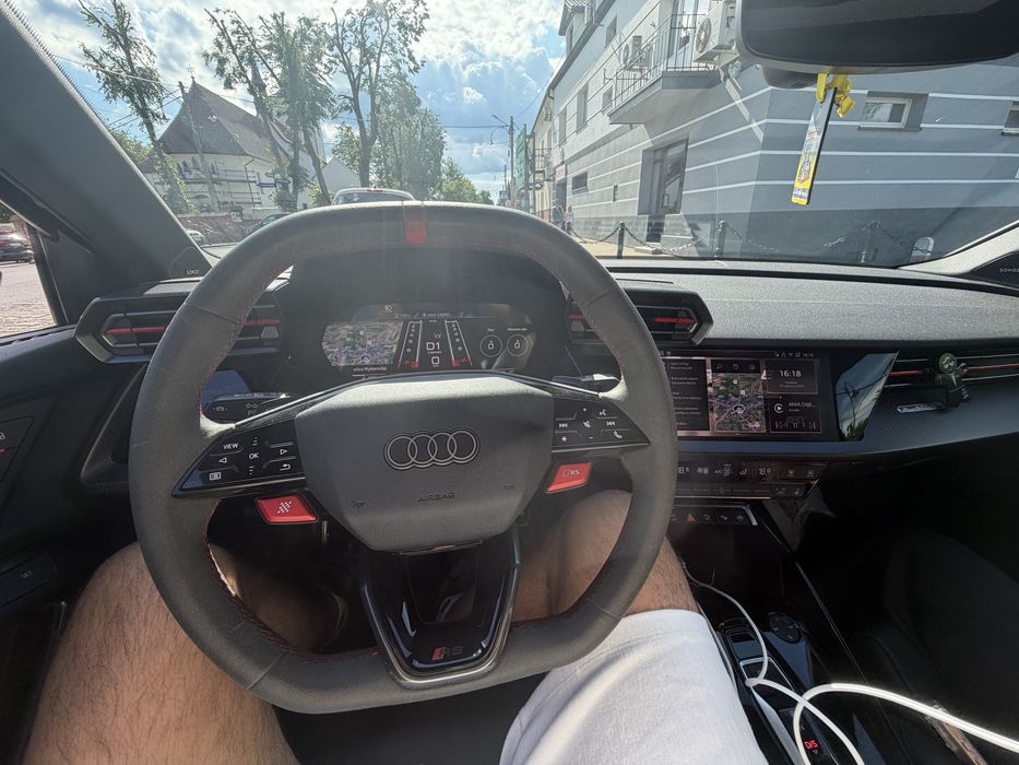 Wynajem aut do ślubu RS3, BMM M3, GLE