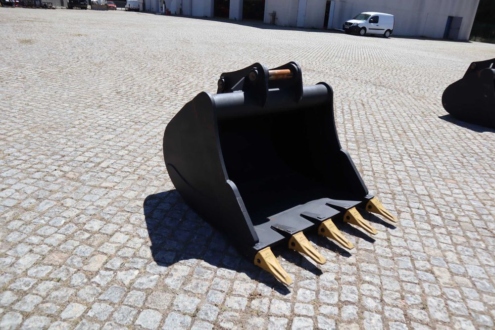 Balde escavação 1230 mm Ø65
