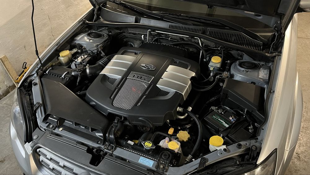 Subaru Legacy Outback 3.0 H6