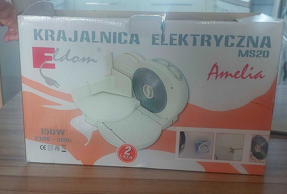 Elektryczna krajalnica do pieczywa,wędlin.