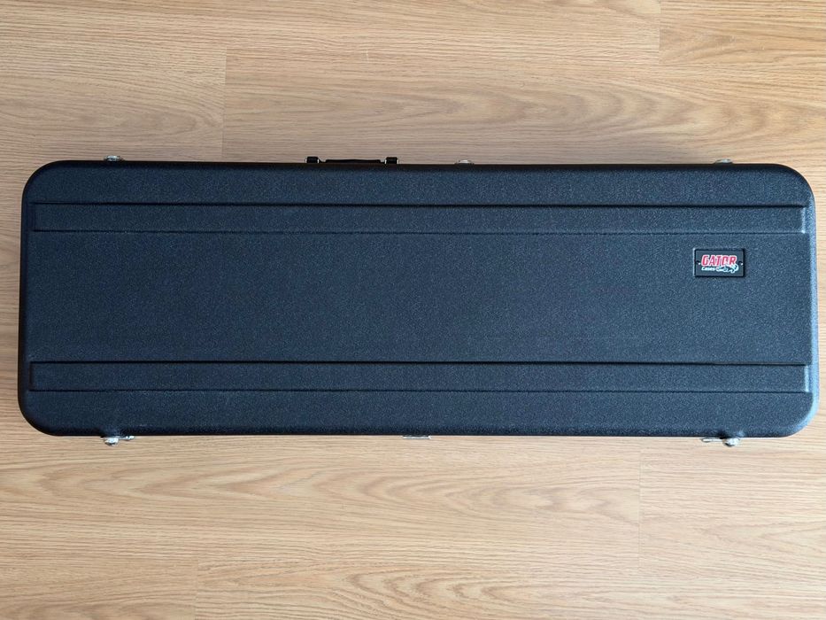 Guitarra Cort KX508 MS Marina Blueburst (+ estojo)