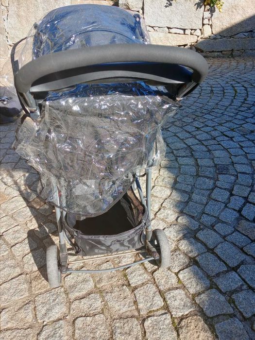 Conjunto carro + ovo de bebé