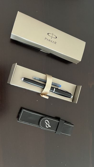 Pióro Parker z pudełkiem i etui