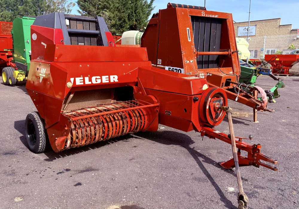 enfardadeira de fardos pequenos