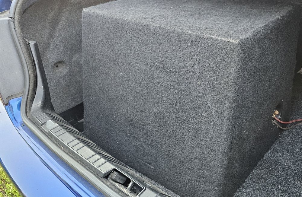 JBL w12 GTI MK2 700 rms mocna