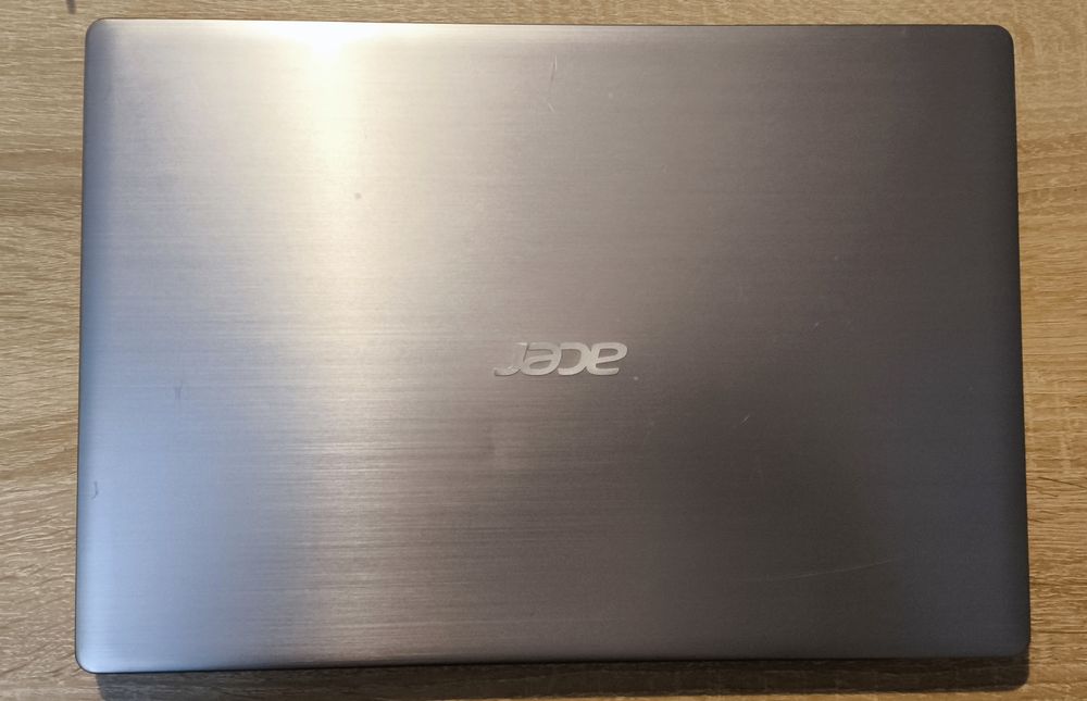 Laptop Acer Swift 3 SF314-52  14" Intel Core  i3-7100U 4GB RAM 128GB Dysk Win10