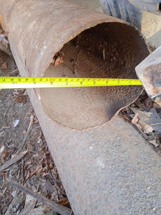 Метал рельса  циліндрична форма