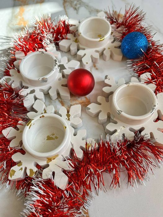 Підсвічник-сніжинка