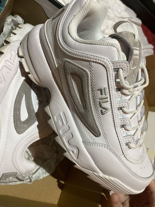 Sapatilhas FILA novas