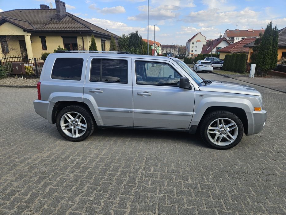 Jeep Patriot 4x4   2.2 crdi manual