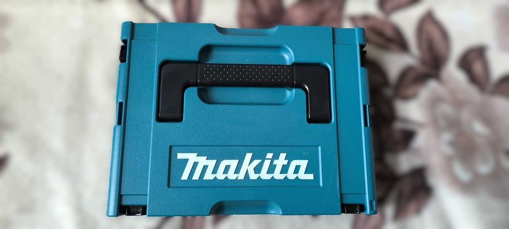 Zestaw narzędzi Makita E-08713 120 elementów – Nowy