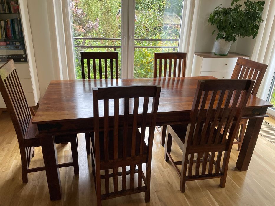 stół dębowy z 6 krzesłami