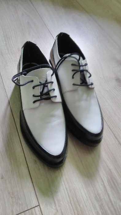 Туфлі жіночі. Нові.Швеція. Натур. шкіра «& Other Stories"