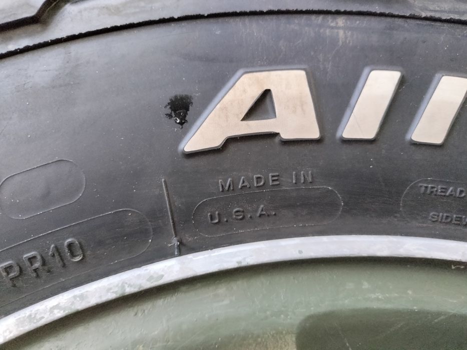 Диски +шини Міцубісі L200 255/70R16 3 шт.ціна 7000 за 1 шт.