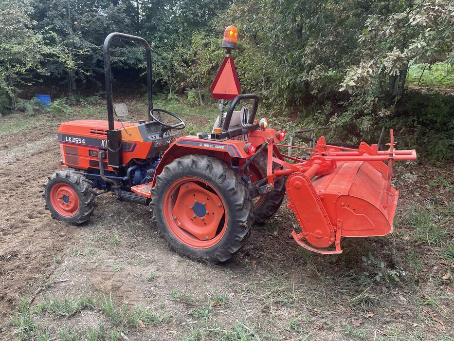 trator kioti 26cv