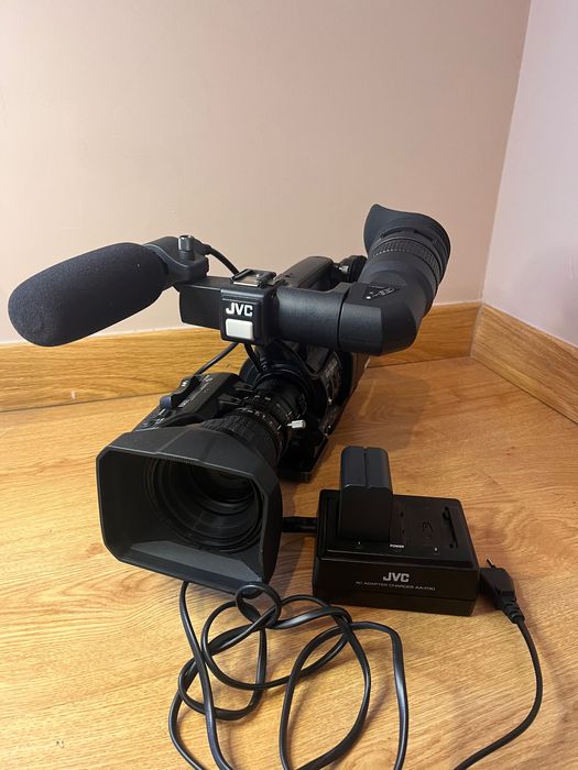 Câmera de filmar com todo os acessórios