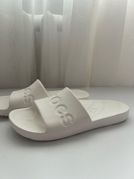 Продам шлепки crocs