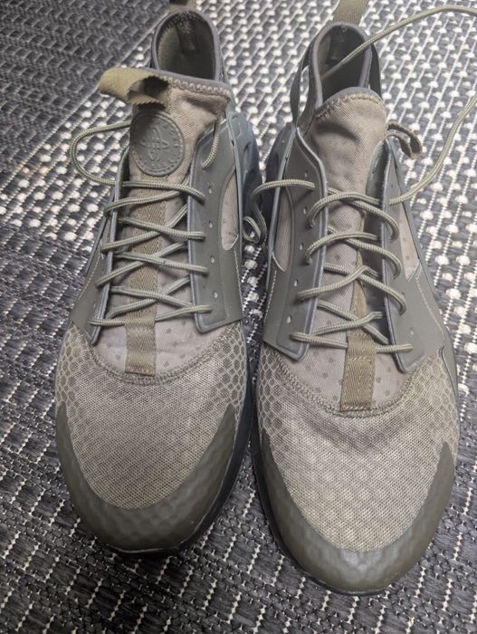 Кросівки  Nike в ідеальному стані