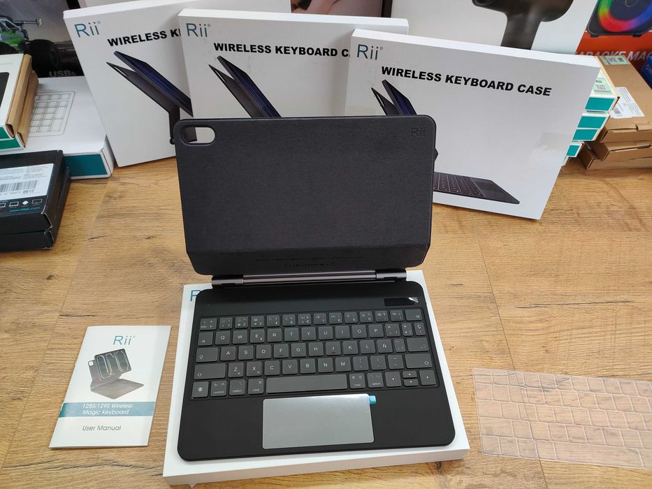 Etui z klawiaturą Rii HL128S Tecaldo dla iPad Air4/5/6, iPad Pro/11