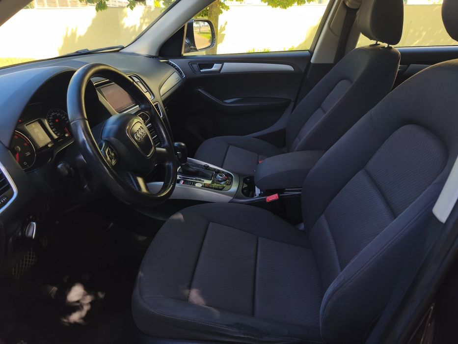 Audi Q5 2.0 TDI S-Tronic (Caixa DSG) – 220.000 km