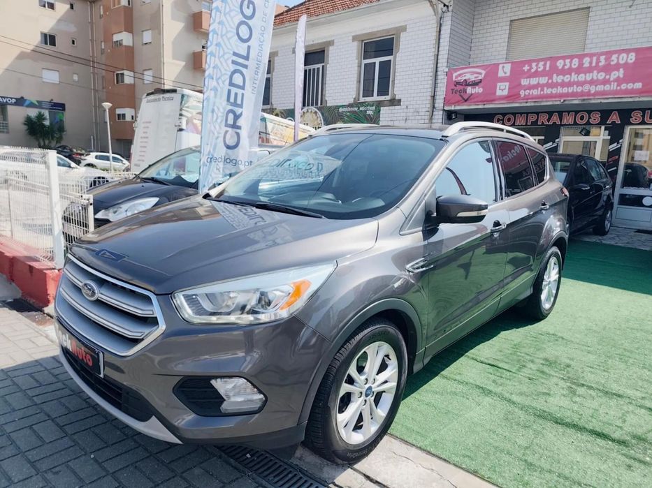 Ford Kuga 1.5 TDCi EcoBlue Titanium