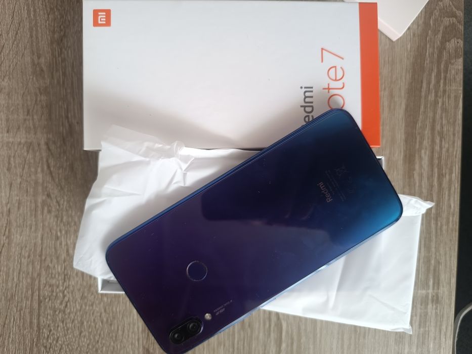 Redmi Note 7 в хорошем состоянии
