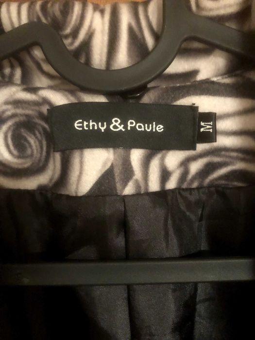 Casaco lindo e elegante