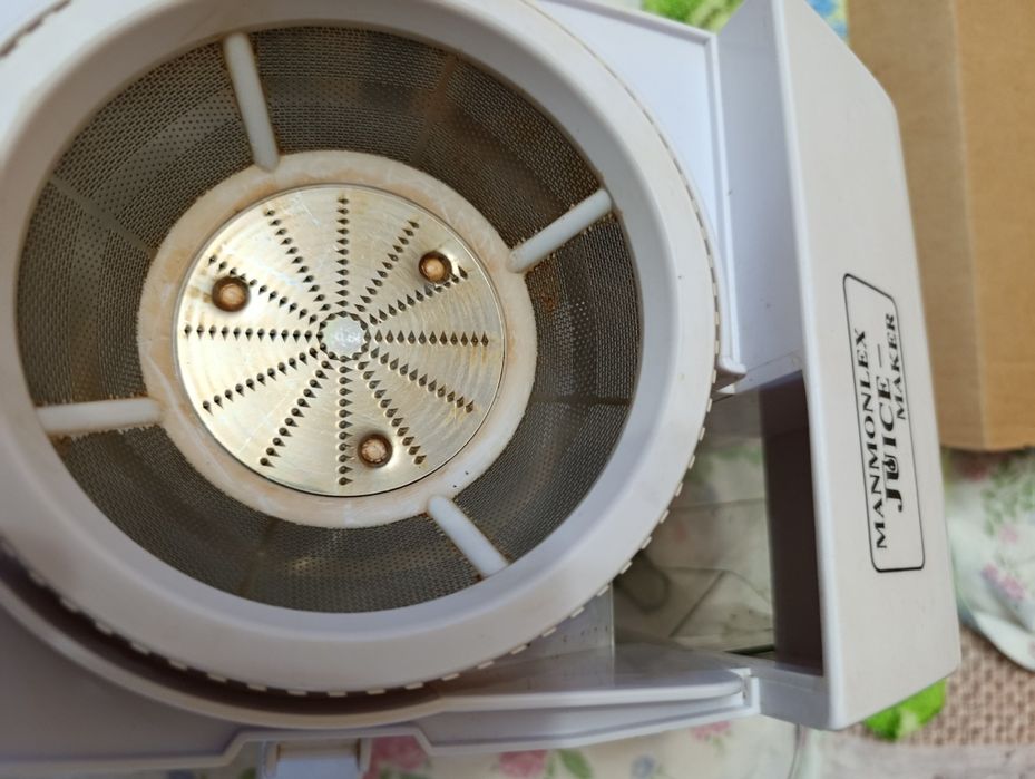 Соковыжималка новая в упаковке