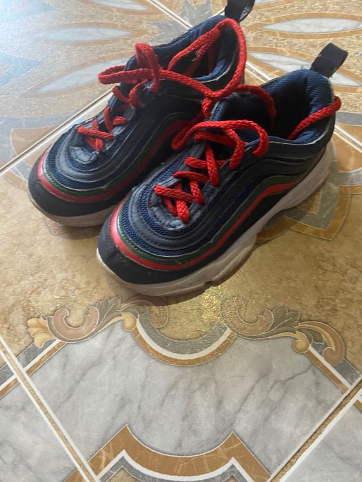 Кросівки для хлопчика чи дівчинки