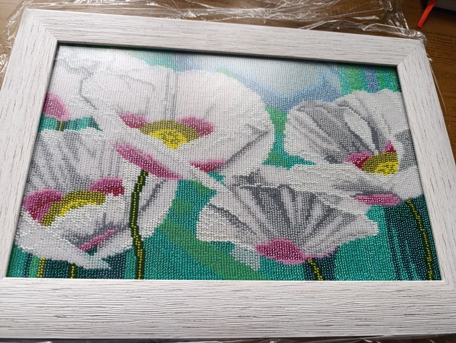 Картина бісером повністю зашита