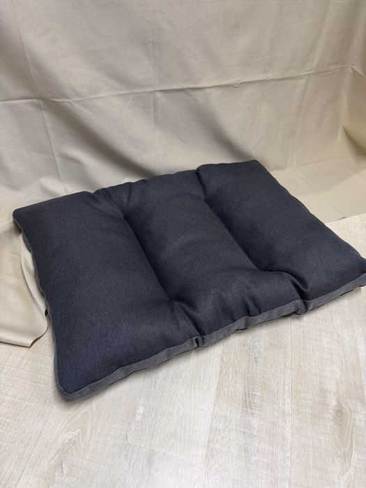 Лежак, спальне місце