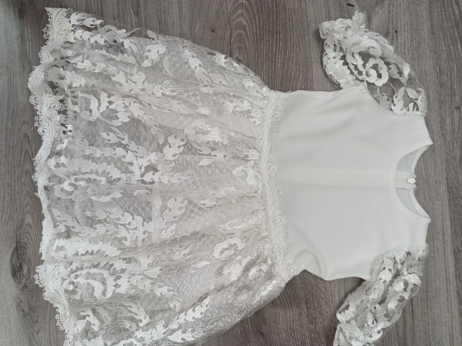 Платье 3-4 года нарядное