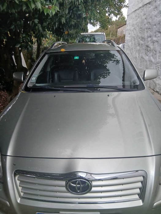 Toyota Avensis 2004 — photo 2