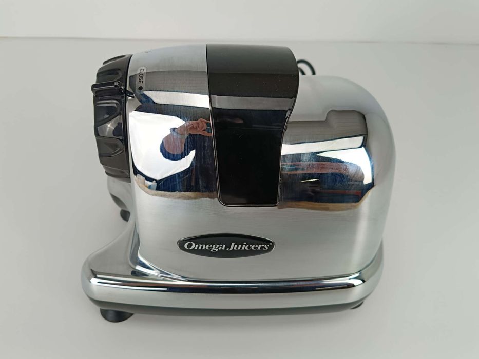 Wyciskarka Sokowirówka Wolnoobrotowa Omega MM900 Do soków