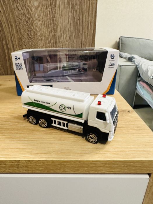 Газовоз TechnoDrive Volvo