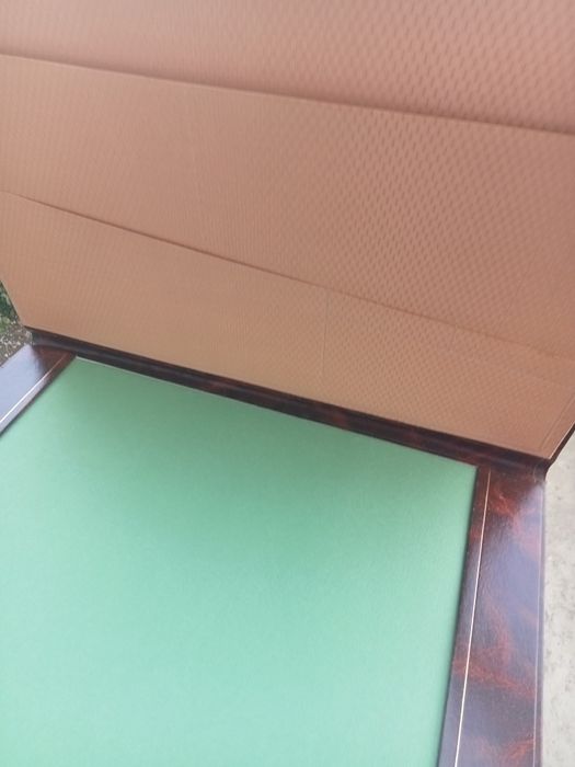 Pasta de secretária antiga e bloco