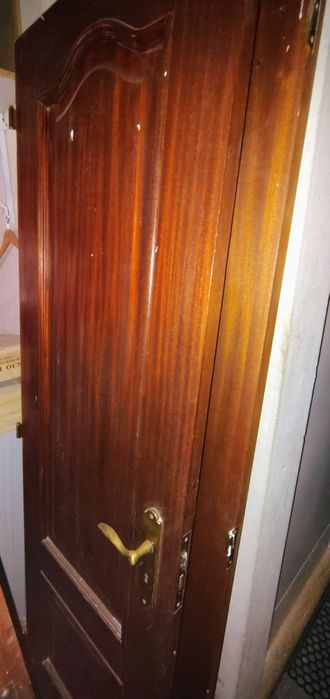 6 portas de madeira
