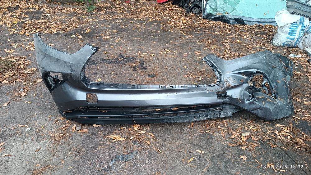 Передній бампер Toyota Highlander (США)2023 рік 4000 грн