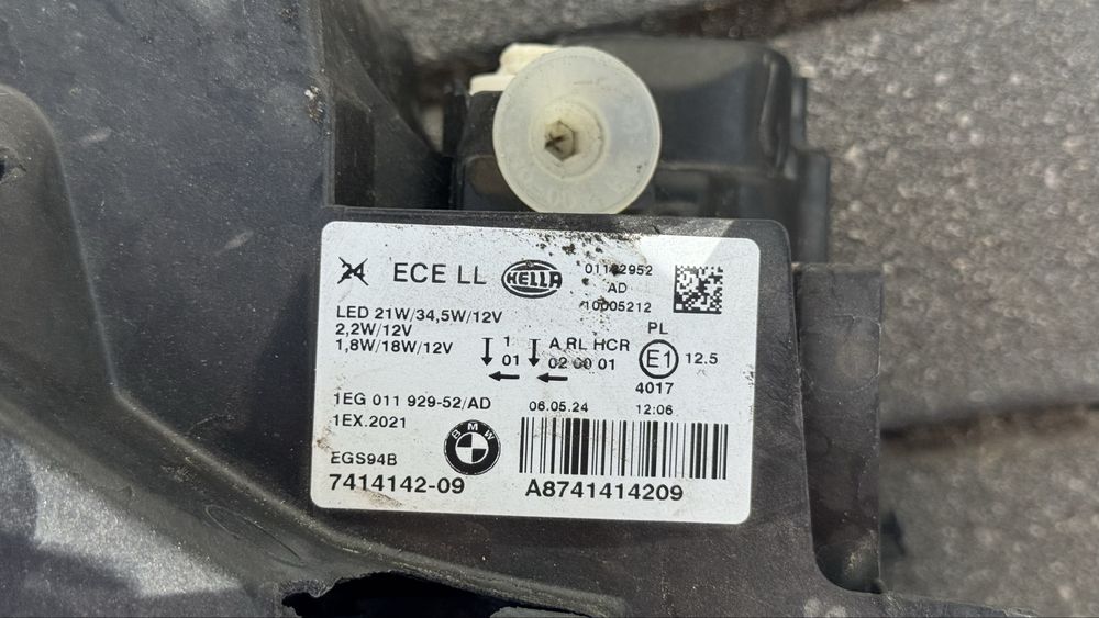Farol led BMW serie 1 (danificado)