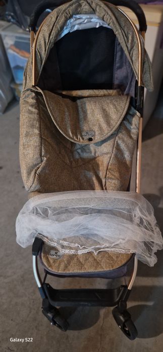 Carrinho de passeio bebé