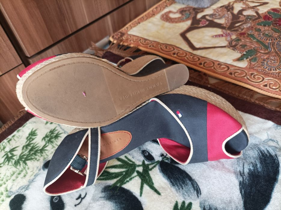 Sandały na koturnie roz 36 dl wk 23cm Tommy Hilfiger