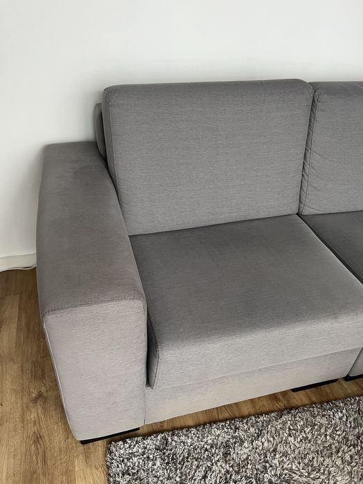 Sofá com Chaise Longue