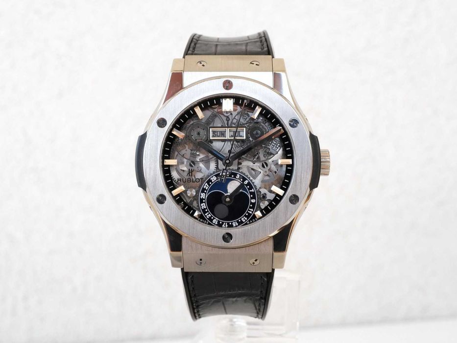 Classic Fusion Aerofusion Moonphase Titanium 42mm