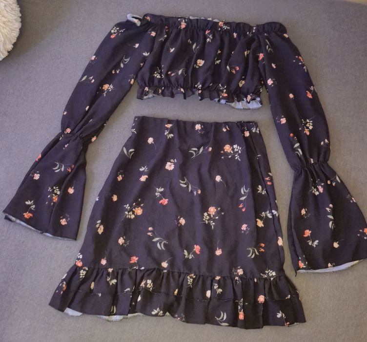 Komplet bluzka hiszpanka i spódniczka zestaw S