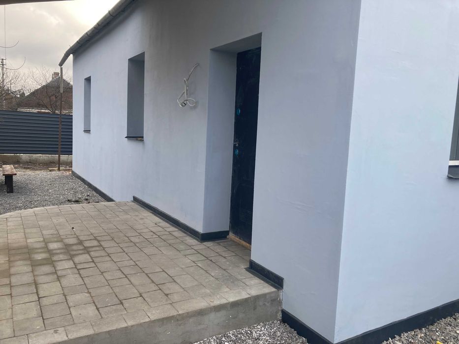 Частина будинку по вулиці Грушевського