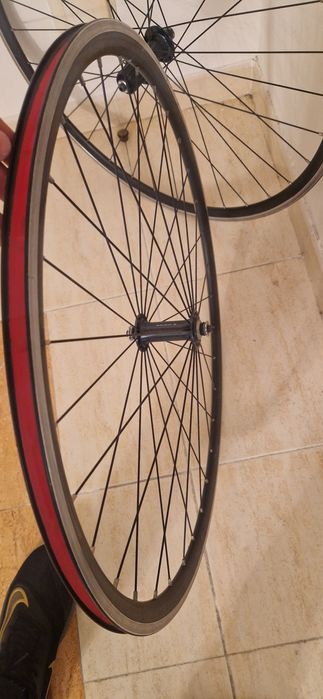 Rodas estrada 28 Shimano 105
