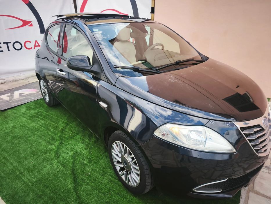 Lancia Ypsilon 1.2 S&S Platinum