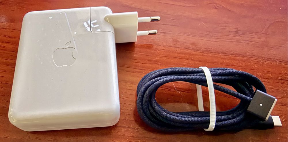 Apple MacBook Pro M3 MAX 16,2" Space Black - Como Novo