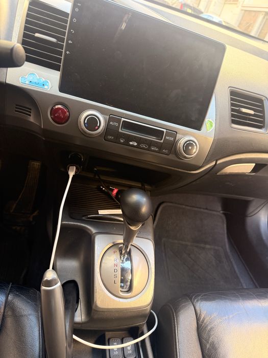 Honda Civic Hybrid 2009 – Excellent Condition